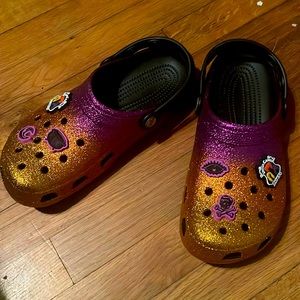 Hocus Pocus crocs womens size 9